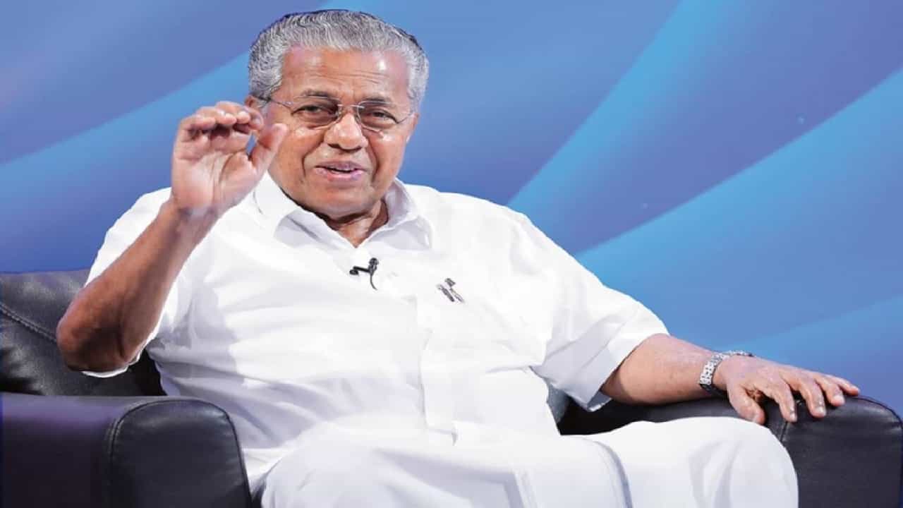 പൂരവുമായി ബന്ധപ്പെട്ട പരാതി ഗൗരവതരം; അന്വേഷണം നടത്താന് ഡിജിപിക്ക് നിര്ദേശം നല്കിയെന്ന് മുഖ്യമന്ത്രി പൂരവുമായി ബന്ധപ്പെട്ട പരാതി ഗൗരവതരം; അന്വേഷണം നടത്താന് ഡിജിപിക്ക് നിര്ദേശം നല്കിയെന്ന് മുഖ്യമന്ത്രി