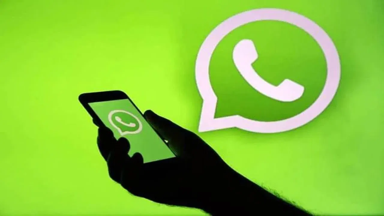 WhatsApp: നീളമുള്ള വോയ്സ് നോട്ടും ഇനി വാട്സാപ്പ് സ്റ്റാറ്റസാക്കാം; ചെയ്യേണ്ടത് ഇത്രമാത്രം WhatsApp: നീളമുള്ള വോയ്സ് നോട്ടും ഇനി വാട്സാപ്പ് സ്റ്റാറ്റസാക്കാം; ചെയ്യേണ്ടത് ഇത്രമാത്രം