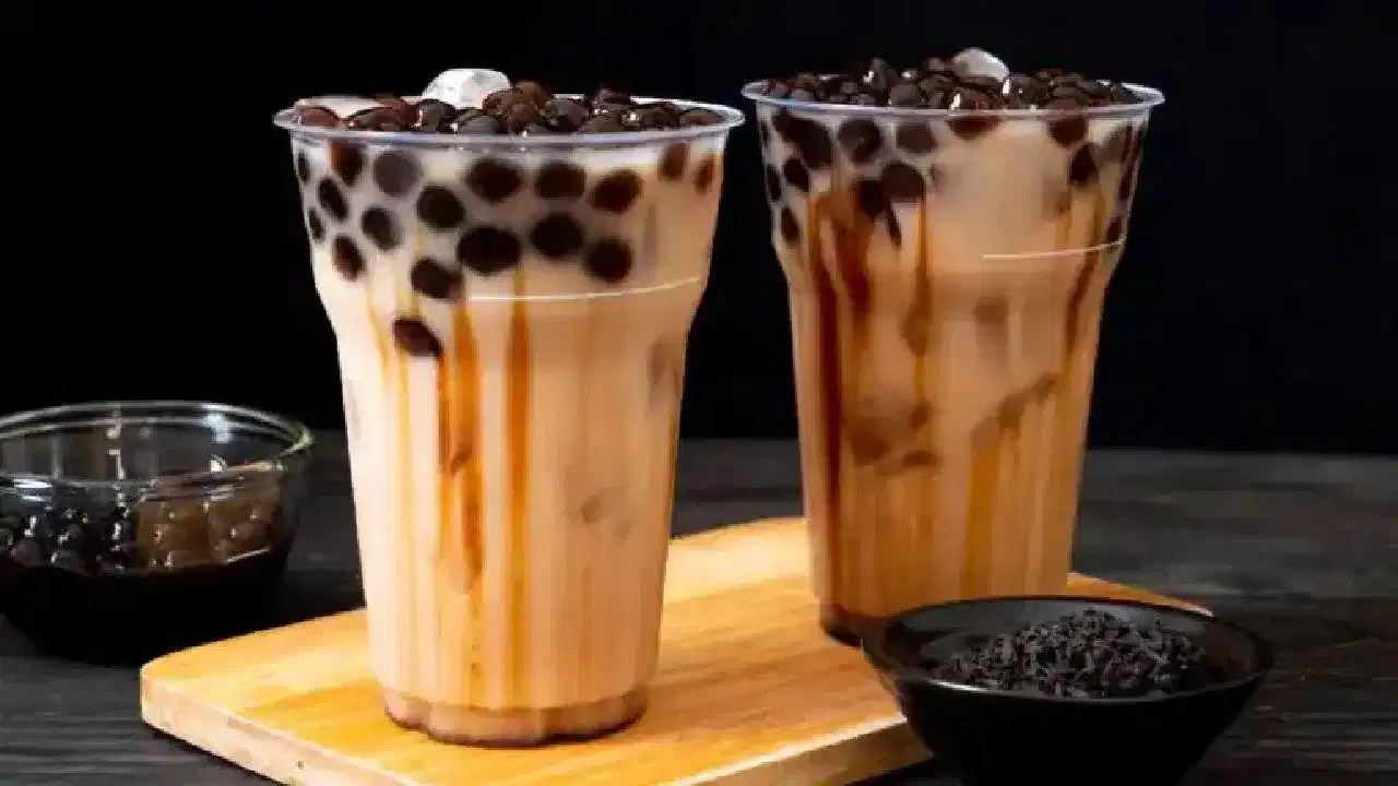 National Bubble Tea Day 2024: ബബിൾ ടീ ആരോഗ്യത്തിന് നല്ലതാണോ? ​ഗുണങ്ങളും പാർശ്വഫലങ്ങളും