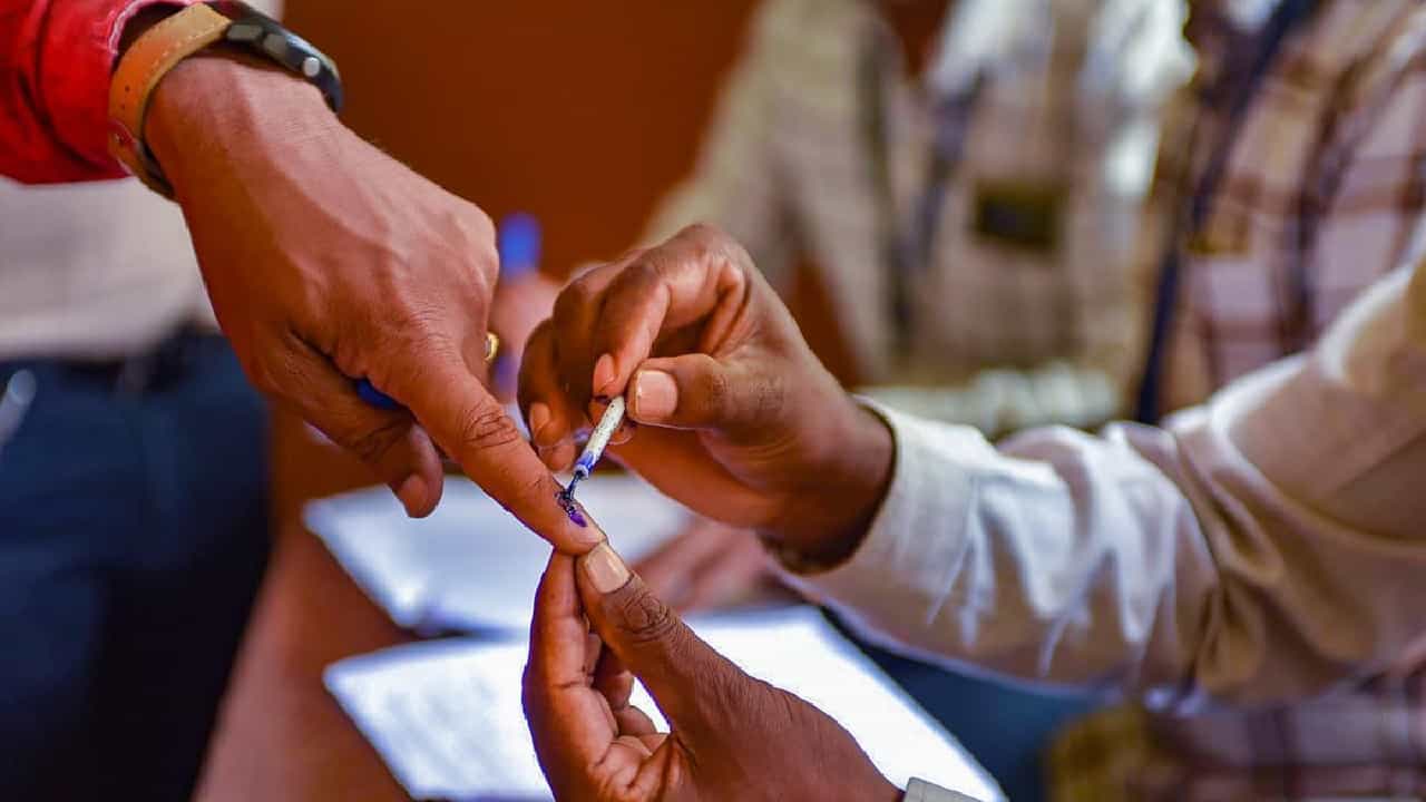 Lok Sabha Election 2024: മൂന്നാം ഘട്ട ലോക്‌സഭ തെരഞ്ഞെടുപ്പില്‍ പോളിങ് 65.68 ശതമാനം