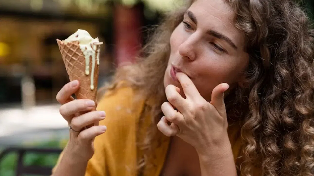 അതുകൊണ്ട് തണുത്ത വെള്ളമുൾപ്പെടെയുള്ളവ കുടിക്കുന്നതിന് മുമ്പ് ആദ്യം വിശ്രമിക്കുന്നതാണ് നല്ലത്.