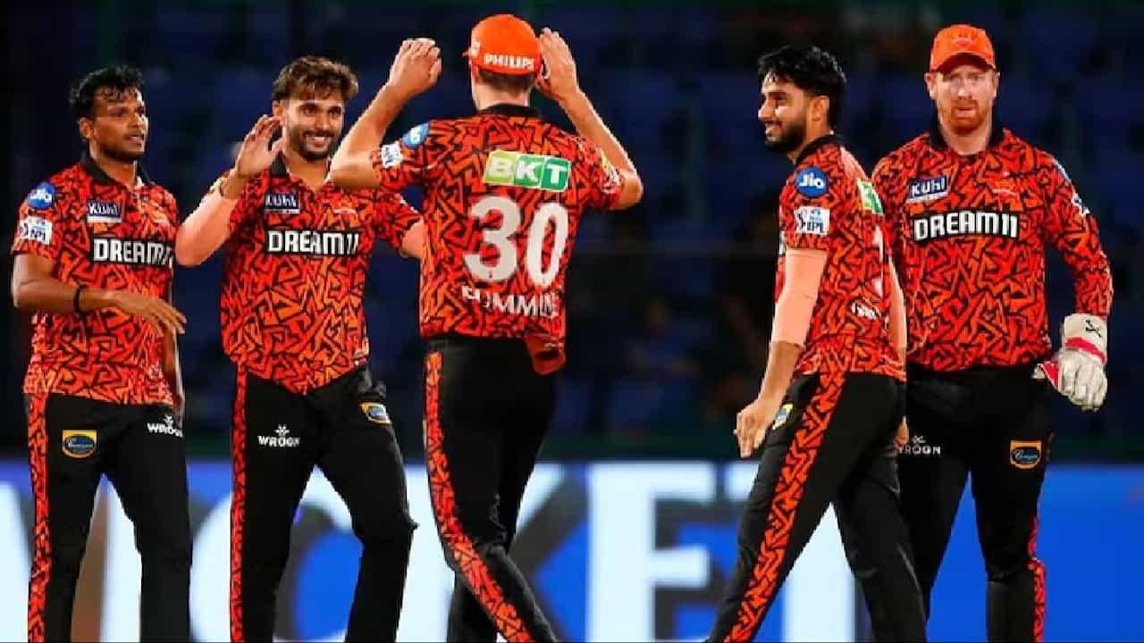 ചരിത്രം തിരുത്തി കുറിച്ച് സണ്റൈസേഴ്സ് ഹൈദരാബാദ് ചരിത്രം തിരുത്തി കുറിച്ച് സണ്റൈസേഴ്സ് ഹൈദരാബാദ്