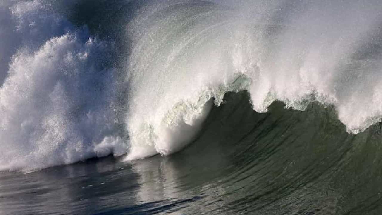 Kerala weather: സംസ്ഥാനത്ത് കള്ളക്കടല്‍ ഭീഷണി തുടരുന്നു; കേരള തീരത്ത് ഓറഞ്ച് അലര്‍ട്ട്