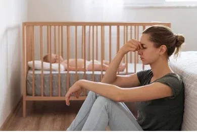 എന്താണ് പ്രസവാനന്തര വിഷാദം? ലക്ഷണങ്ങൾ എന്തെല്ലാം? അറിഞ്ഞിരിക്കേണ്ടത്..