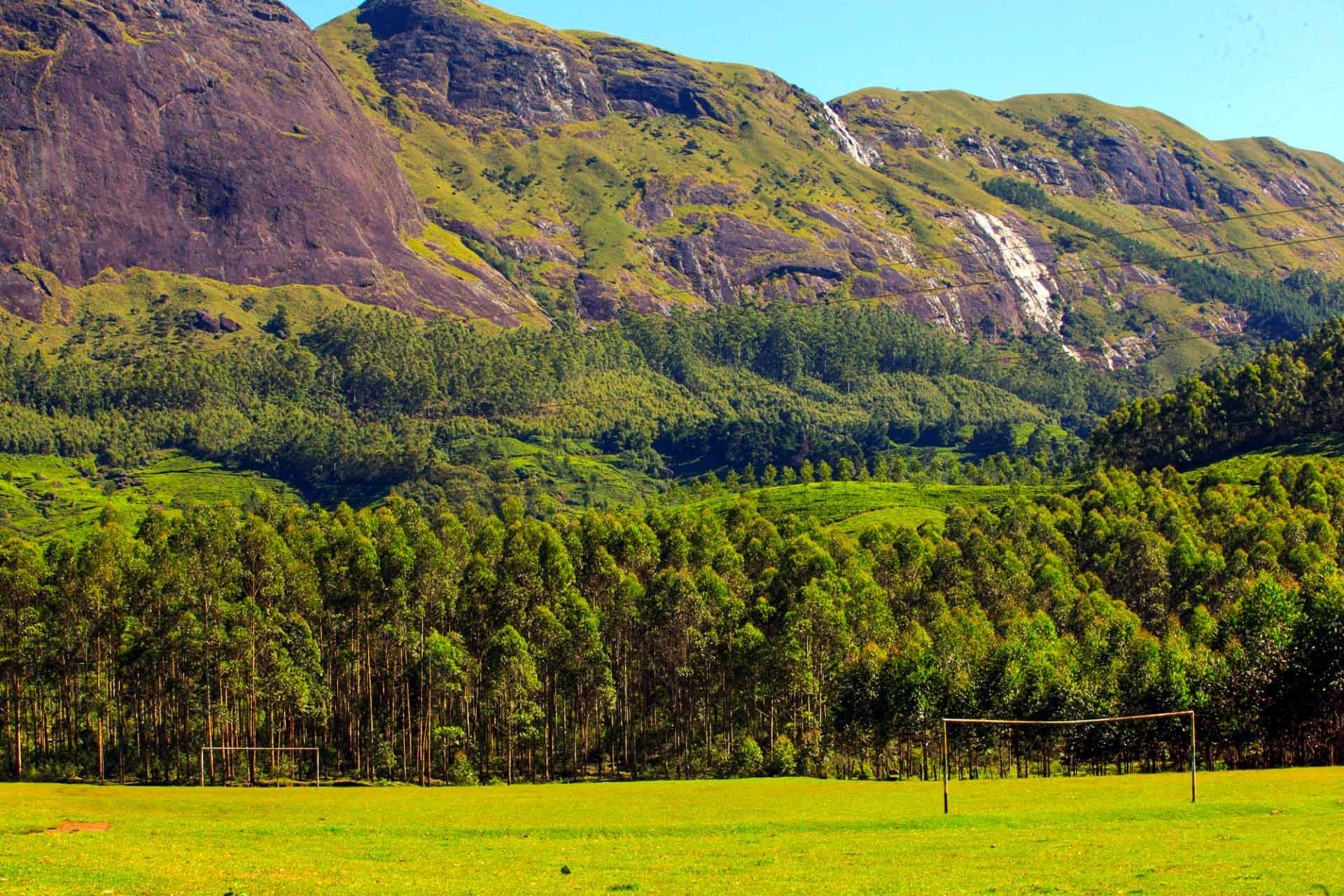 കഴിഞ്ഞവര്‍ഷംമാത്രം 29,730 പേര്‍ ദേശീയോദ്യാനം സന്ദര്‍ശിച്ചു. ഇക്കഴിഞ്ഞ ജനുവരിയില്‍ 3000, ഫെബ്രുവരിയില്‍ 2300, മാര്‍ച്ചില്‍ 1700 എന്നിങ്ങനെ സന്ദര്‍ശകരുമെത്തി. 