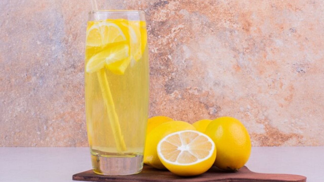 അമിത ഭാരം, വണ്ണം എന്നിവ അലട്ടുന്നവർ നാരങ്ങാ വെള്ളം കുടിക്കുന്നത് നല്ലതാണ്