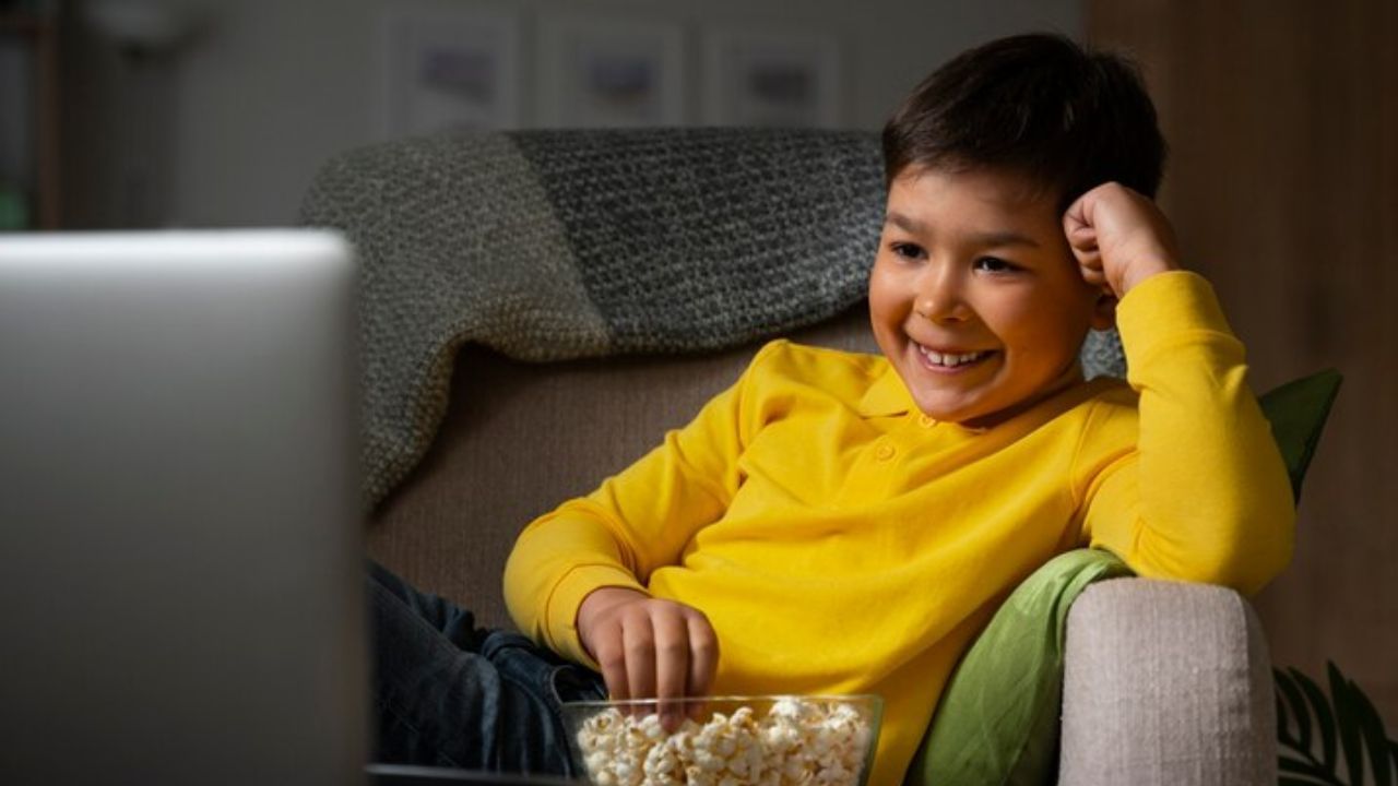 Free Hotstar Plan: 350 രൂപയ്ക്ക് ജിയോ റീ ചാർജ് ചെയ്താൽ കൂടെ ഹോട്സ്റ്റാറും സൗജന്യമായി