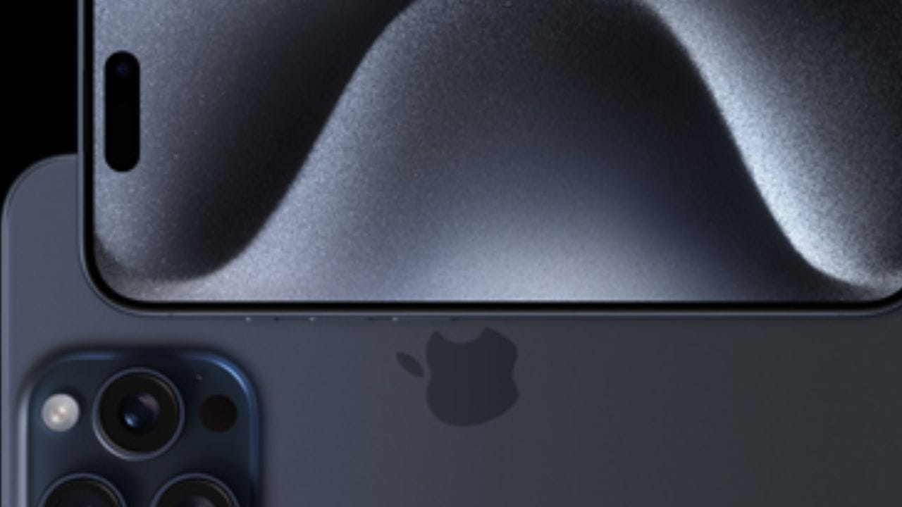 മൂന്നാം സ്ഥാനം ഐഫോൺ 15 പ്രോ ആണ്