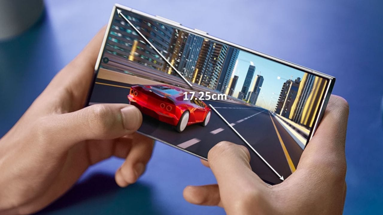 അഞ്ചാം സ്ഥാനത്താണ് ഐഫോൺ അല്ലാതെ മറ്റൊരു ബ്രാൻഡ് ഇടം നേടുന്നത്. അത് സാംസങ്ങിൻ്റെ ഗ്യാലക്സി എസ്24 അൾട്രയാണ്