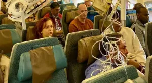Singapore Airlines horror: ആകാശച്ചുഴിയിൽപ്പെട്ട വിമാനം: 22 പേർക്ക് സുഷുമ്നാനാഡിക്കും ആറ് പേർക്ക് മസ്തിഷ്കത്തിലും തലയോട്ടിക്കും പരിക്ക് Singapore Airlines horror: ആകാശച്ചുഴിയിൽപ്പെട്ട വിമാനം: 22 പേർക്ക് സുഷുമ്നാനാഡിക്കും ആറ് പേർക്ക് മസ്തിഷ്കത്തിലും തലയോട്ടിക്കും പരിക്ക്