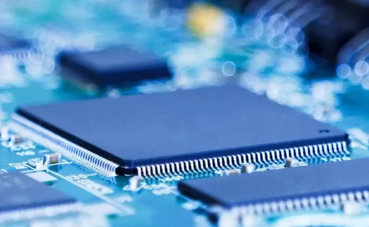 Tata Electronics Starts Exporting Chips: ടാറ്റാ ഇലക്ട്രോണിക്സിൻ്റെ സെമികണ്ടക്ടര് ചിപ്പുകള് ഇനി അന്താരാഷ്ട്ര മാര്ക്കറ്റിലേക്ക്: യൂറോപ്പിലും ജപ്പാനിലും യു.എസിലും ബിസിനസ് പങ്കാളികള് Tata Electronics Starts Exporting Chips: ടാറ്റാ ഇലക്ട്രോണിക്സിൻ്റെ സെമികണ്ടക്ടര് ചിപ്പുകള് ഇനി അന്താരാഷ്ട്ര മാര്ക്കറ്റിലേക്ക്: യൂറോപ്പിലും ജപ്പാനിലും യു.എസിലും ബിസിനസ് പങ്കാളികള്