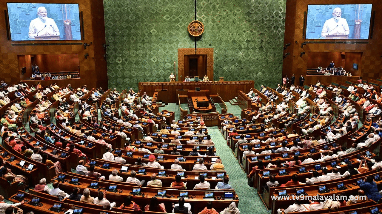 Lok Sabha Session: പതിനെട്ടാം ലോക്സഭയുടെ ആദ്യ സമ്മേളനം നാളെ; പ്രക്ഷുബ്ദമാകുമോ?