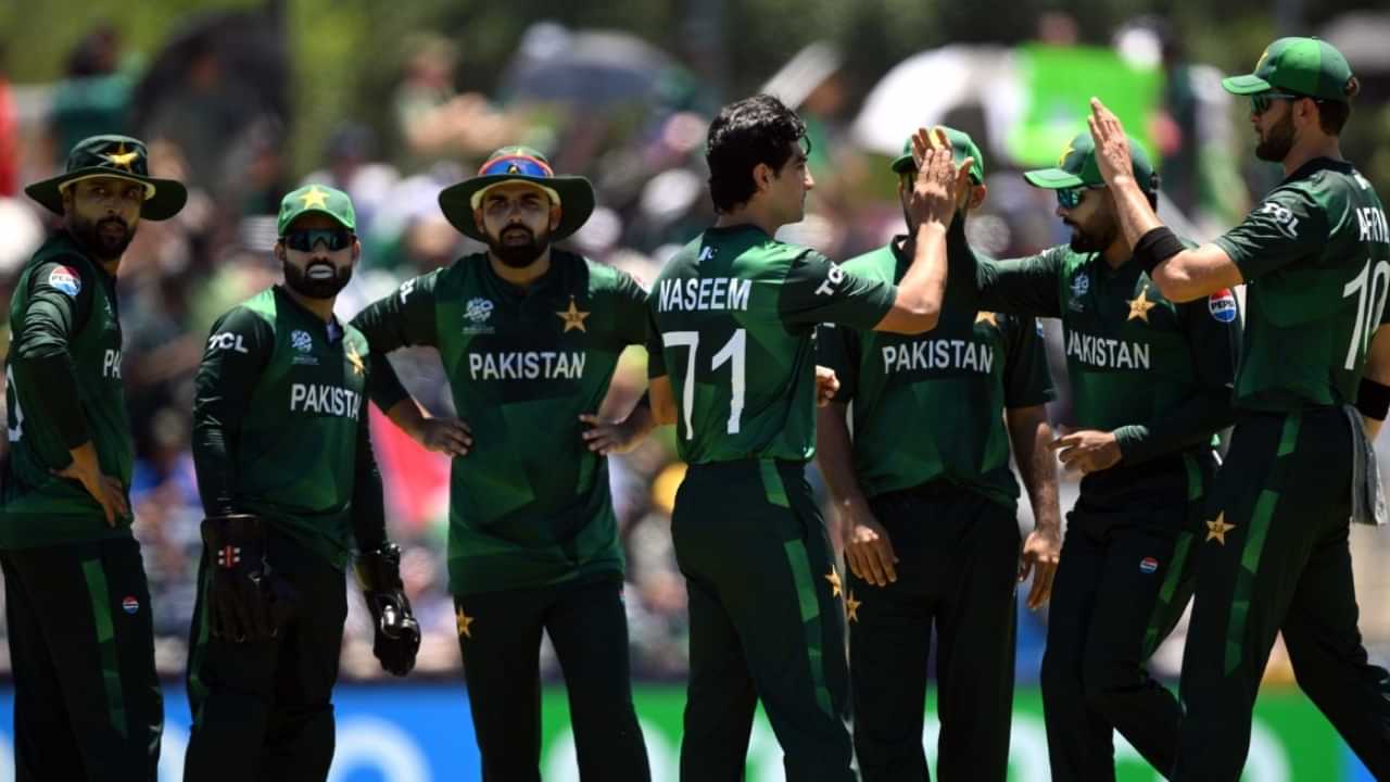 Pakistan Cricket Team: കളിക്കാർക്കിടയിൽ ചേർച്ചയില്ല; ബോർഡിൽ അഴിമതിയും നെപ്പോട്ടിസവും; എന്താണ് പാകിസ്താൻ ക്രിക്കറ്റിൽ സംഭവിക്കുന്നത്?