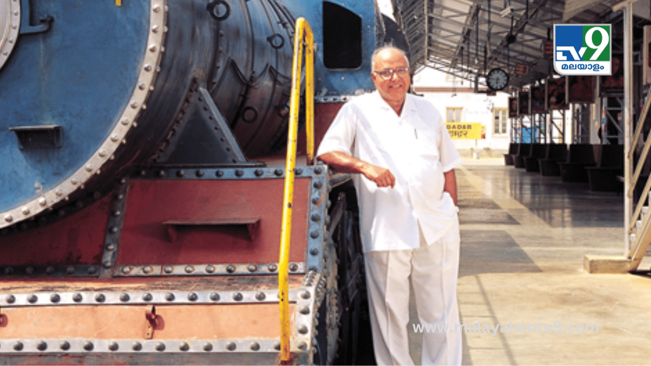 1974ലാണ് ഈനാട് പത്രത്തിൻ്റെ തുടക്കം. ദേശീയ വാർത്തയ്ക്കൊപ്പം ജില്ലാ പതിപ്പ് വാർത്തകളും തെലുങ്ക് ജനതയ്ക്ക് മുന്നിൽ പ്രദർശിപ്പിക്കുന്ന ആദ്യത്തെ പത്രമാണിത്. ദേശീയ-ജില്ല സംഭവങ്ങളെക്കുറിച്ച് വിവരങ്ങൾ പങ്കുവയ്ക്കുന്ന ഏറ്റവും മികച്ച പത്രങ്ങളിൽ ഒന്നാണ് ഈനാട്.