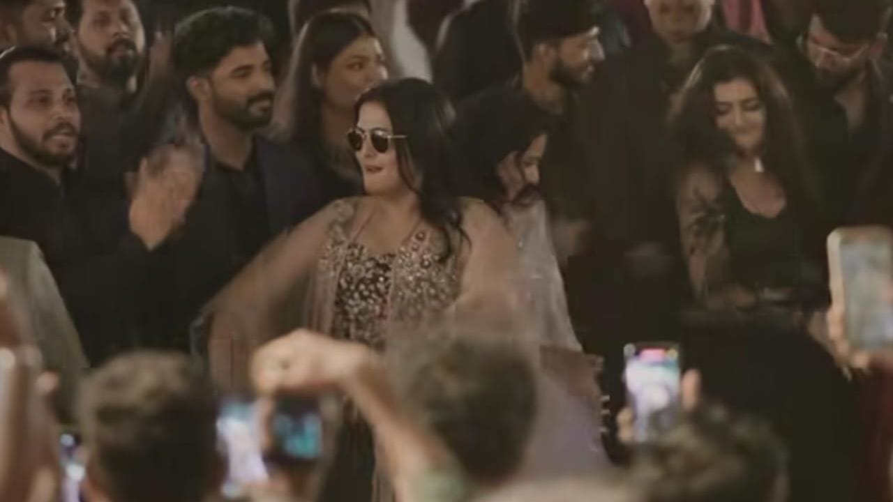 2013ല്‍ റിലീസ് ചെയ്ത മങ്കിപെന്‍ എന്ന ചിത്രത്തിന് സംഗീതസംവിധാനം നിര്‍വഹിച്ചാണ് രാഹുല്‍ സിനിമാ ജീവിതം ആരംഭിക്കുന്നത്. പിന്നീട് ഒട്ടനവധി ചിത്രങ്ങളുടെ ഭാഗമായി രാഹുല്‍ പ്രവര്‍ത്തിച്ചിട്ടുണ്ട്. 

