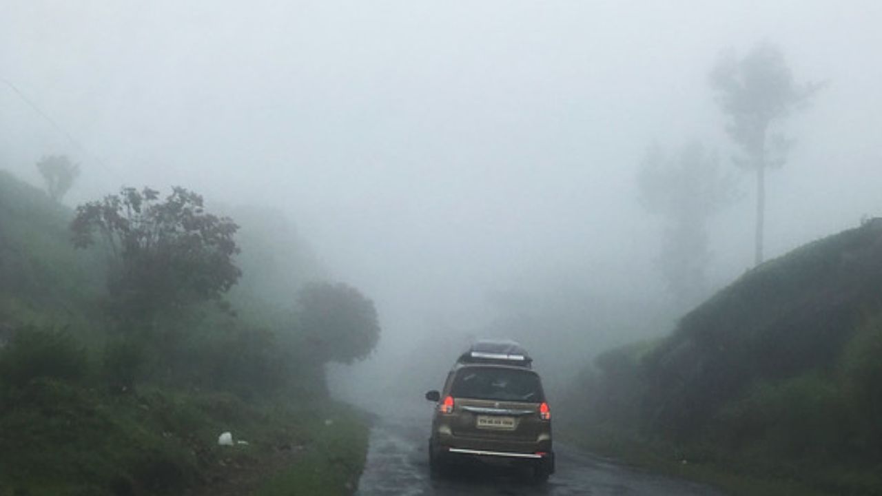 Heavy Rain Kerala : മഴ കനക്കുന്നു; മൂന്നാറിൽ ദുരിതാശ്വാസ ക്യാമ്പ് തുറന്നു, ദേവികുളം താലൂക്കിലെയും കോട്ടയത്തെയും വിദ്യാഭ്യാസ സ്ഥാപനങ്ങൾക്ക് ഇന്ന് അവധി