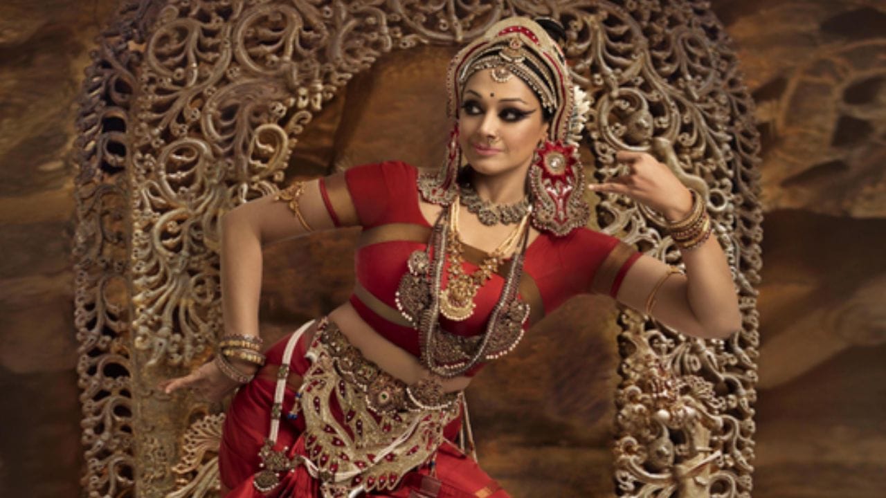 നീണ്ട ഇടവേളയ്ക്കു ശേഷം ശോഭന അഭിനയിക്കുന്ന തെലുങ്ക് ചിത്രമാണ് കൽക്കി 2898 എഡി.