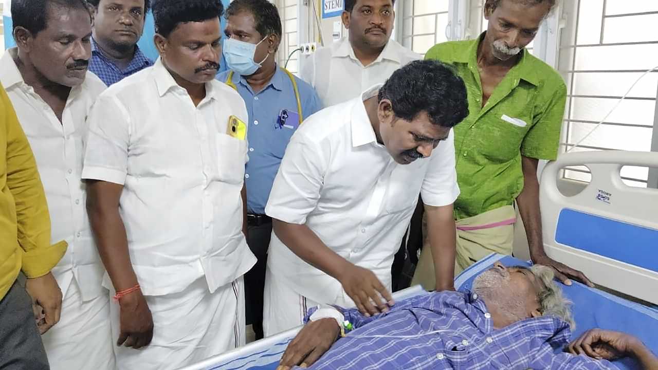 Kallakurichi Hooch Tragedy: തമിഴ്നാട് കല്ലകുറിച്ചിയിൽ പാക്കറ്റിൽ വിറ്റ വ്യാജമദ്യം കഴിച്ച് 18 മരണം