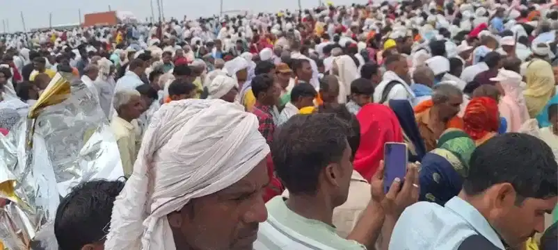 Hathras stampede: ഹാഥ്‌റസ് ദുരന്തം: ആറ് സംഘാടക സമിതി അംഗങ്ങൾ അറസ്റ്റിൽ