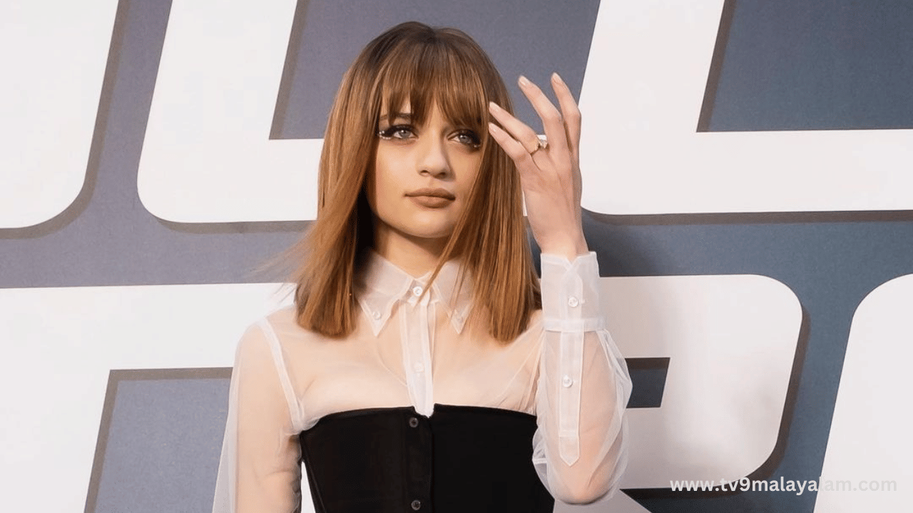 മോയ്സ്ചറൈസറിന്റെ അമിത ഉപയോ​ഗം, ഹോർമോൺ മാറ്റങ്ങൾ, കോസ്മെറ്റിക് ഉൽപ്പന്നങ്ങളുടെ അമിത ഉപയോ​ഗം, ബാക്ടീരിയ അല്ലെങ്കിൽ ഫംഗസ് അണുബാധ, ചില സൺസ്‌ക്രീനുകളുടെ ഉപയോ​ഗം എന്നിവയെല്ലാമാണ് പെരിയോറൽ ഡെർമറ്റൈറ്റിസ് പിടിപെടുന്നതിന് പിന്നിലെ ചില കാരണങ്ങളായി വി​ദ​ഗ്ധർ ചൂണ്ടികാട്ടുന്നത്. (Image Courtesy: Instagram)