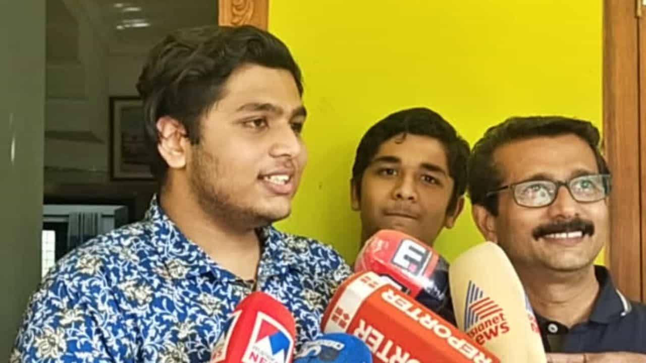 KEAM 2024 Result : ഞാൻ രാവിലെ എഴുന്നേൽക്കുന്നത് എട്ട് മണിക്ക്; കീം ഒന്നാം റാങ്ക് നേടിയ ദേവാനന്ദ്