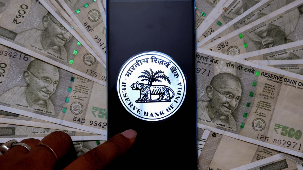 RBI New Rule: ഇനി അത്ര എളുപ്പമാകില്ല...; ബാങ്കുവഴിയുള്ള പണമിടപാടുകൾക്ക് കെവൈസി നിർബന്ധം, പുതിയ മാർഗനിർദേശം