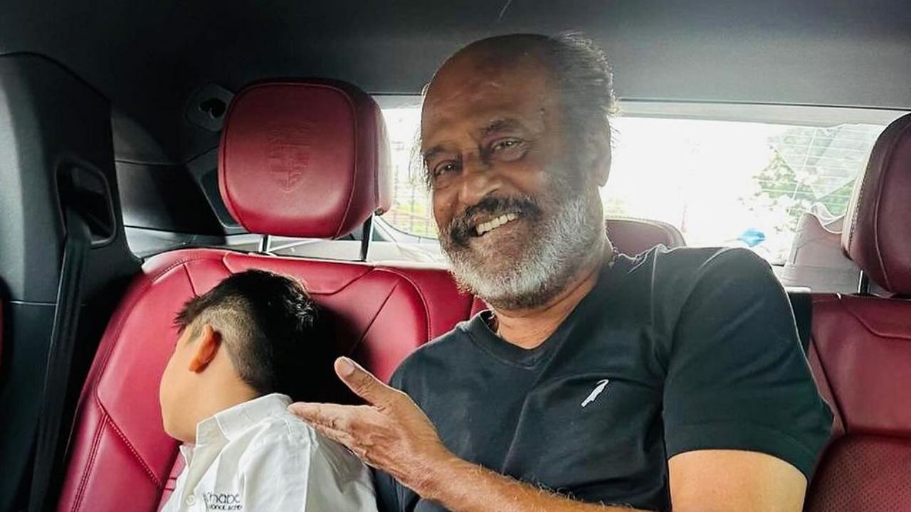 Rajanikanth: സ്കൂളിൽ പോകാൻ മടിച്ച് കൊച്ചുമോൻ; അവസാനം സ്റ്റൈൽ മന്നൻ കൊണ്ടുവിട്ടു