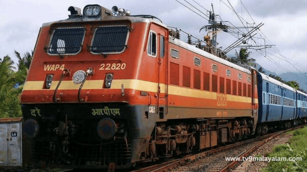 Alleppey Dhanbad Express: ആറുമണിക്ക് പുറപ്പെടേണ്ട ആലപ്പുഴ-ധന്‍ബാദ് എക്‌സ്പ്രസ് നാളെ വൈകി ഓടും