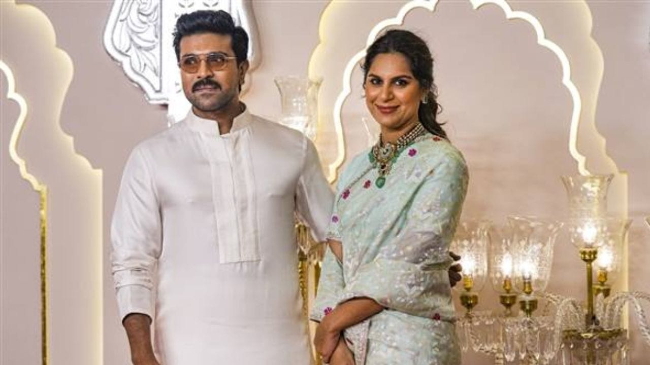 തെലുങ്ക് സൂപ്പർതാരം റാംചരണും ഭാര്യ ഉപാസനയും 