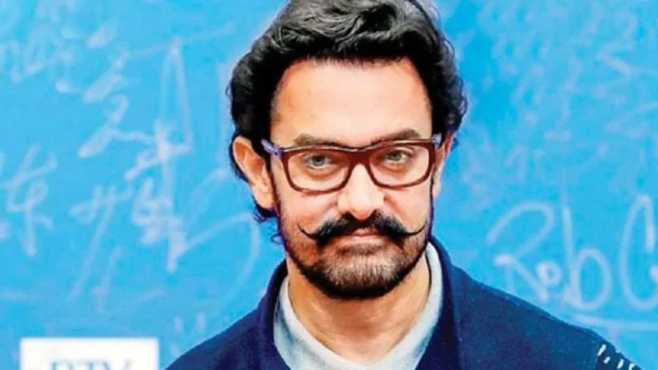 100 കോടിയാണ് ആമിർഖാൻ ഒരു ചിത്രത്തിന് വാങ്ങുന്ന കുറഞ്ഞ പ്രതിഫലം ഇത് പരമാവധി 275 കോടി വരെയാണ്
