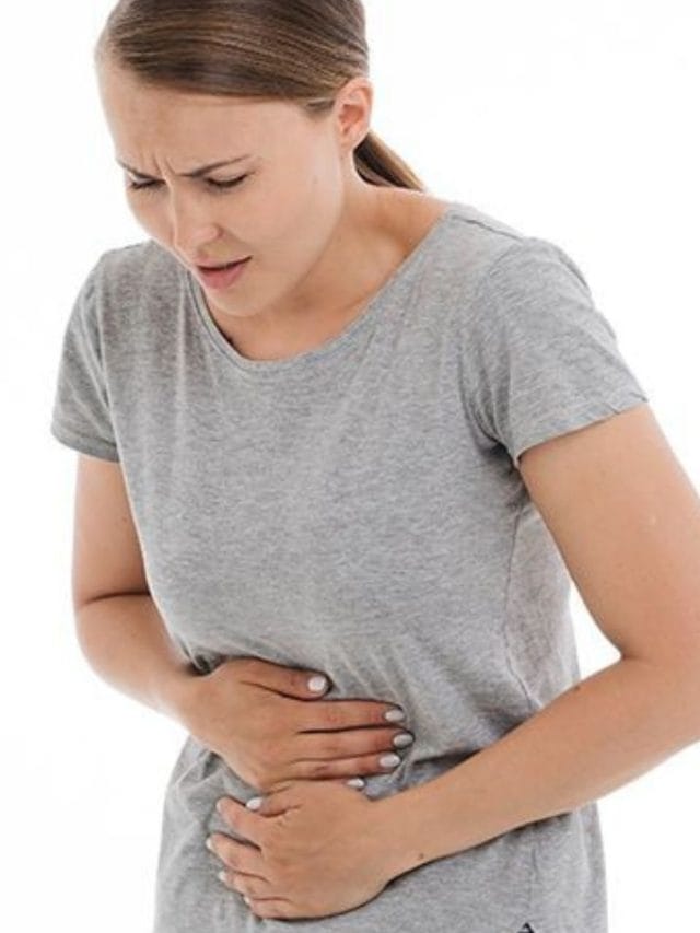 മലബന്ധം നിങ്ങളെ അലട്ടുന്നുണ്ടോ?  എങ്കിൽ ഈ പഴങ്ങൾ കഴിക്കുന്നത് പതിവാക്കൂ