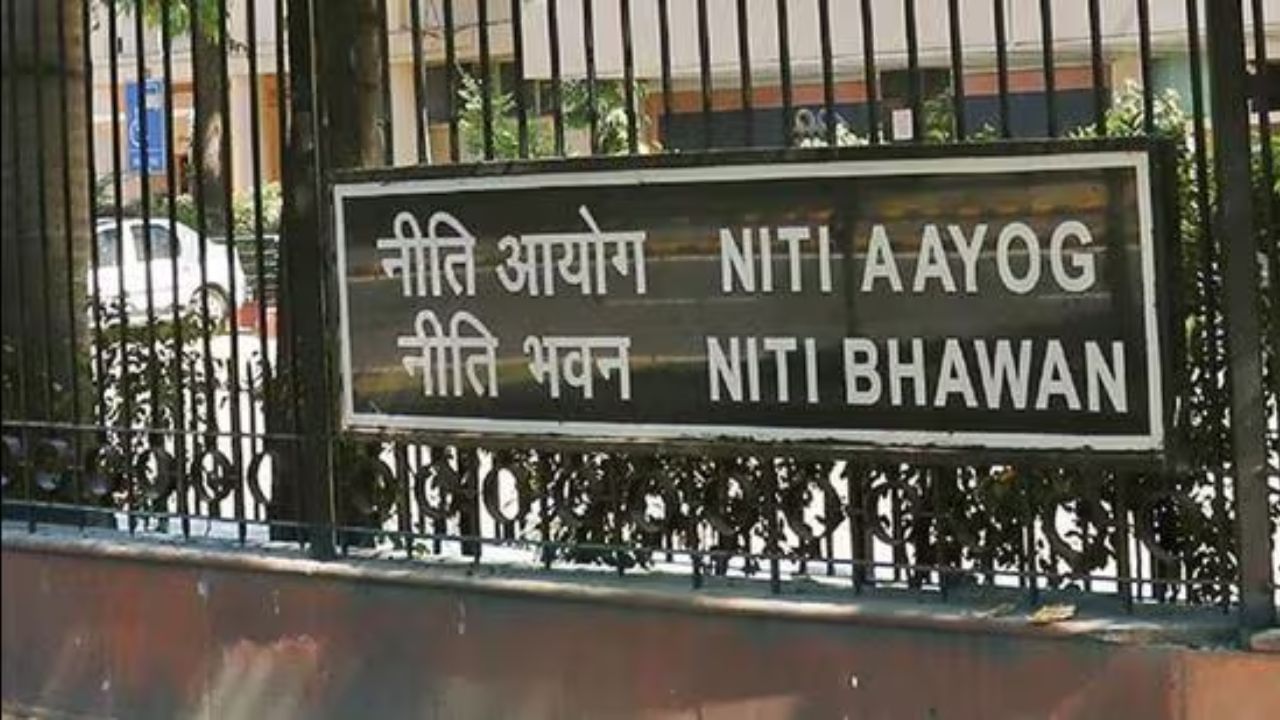 NITI Aayog’s SDG India Index: നിതി ആയോഗിന്റെ സുസ്ഥിര വികസന ലക്ഷ്യ സൂചികയിൽ നാലാം തവണയും ഒന്നാമനായി കേരളം