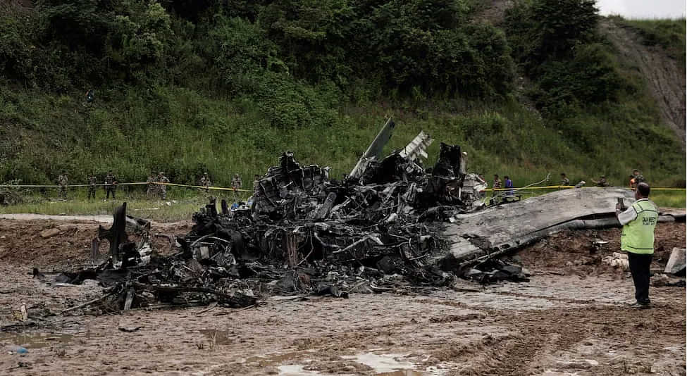 Nepal plane crash : കാഠ്മണ്ഡു വിമാനത്താവളത്തിൽ ടേക്ക് ഓഫിനിടെ വിമാനം തകർന്നു 18 പേർ മരിച്ചു