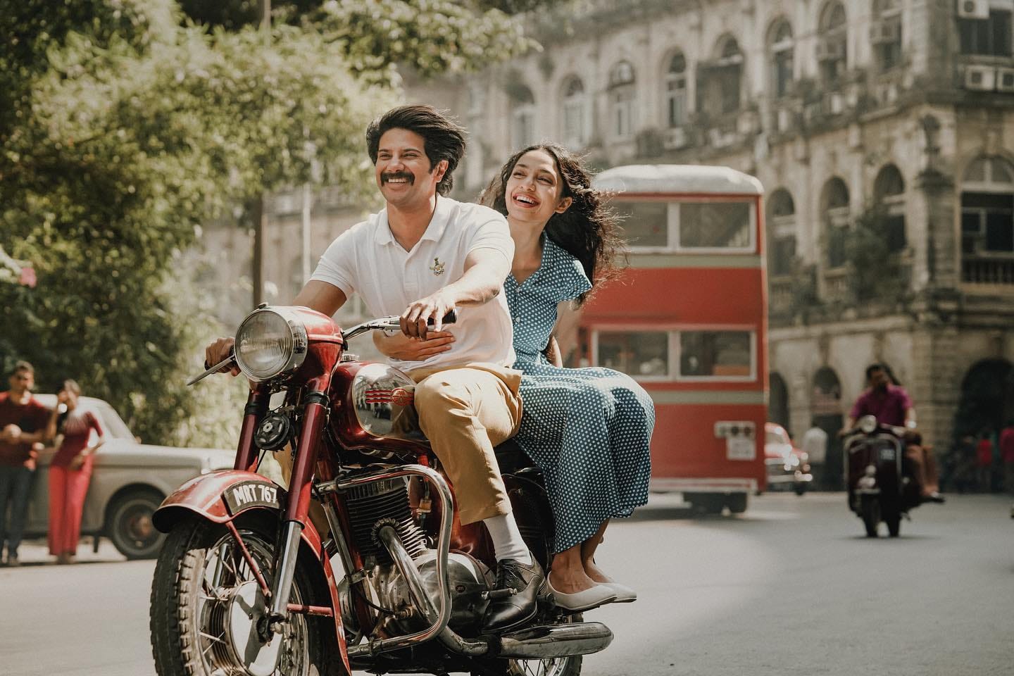 മലയാളത്തിൽ നിവിൻ പോളിയുടെ മൂത്തോൻ എന്ന ചിത്രത്തിലൂടെയാണ് ശോഭിതയുടെ അരങ്ങേറ്റം. പിന്നീട് ദുൽഖർ സൽമാൻ്റെ നായികയായി എത്തിയാണ് ശോഭിതയെ മലയാള പ്രേക്ഷകർക്കിടിയിൽ ശ്രദ്ധേയായത്. ദുൽഖറിൻ്റെ കുറുപ്പ് എന്ന സിനിമയിൽ നായിക ശോഭിതയായിരുന്നു. പിന്നീട് മങ്കി മാൻ ബോളിവുഡ് ചിത്രത്തിലും ശോഭിത അഭിനയിച്ചിട്ടുണ്ട്. (Image Courtesy : Sobhita Dhulipala Instagram)