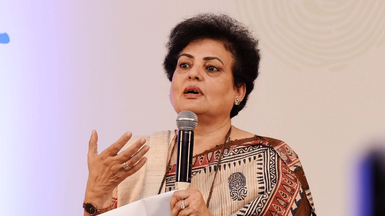 National Commission for Women: ഹേമ കമ്മിറ്റി റിപ്പോർട്ടിന്റെ പൂർണ്ണരൂപം ഹാജരാക്കണം; ദേശീയ വനിതാ കമ്മീഷൻ ചീഫ് സെക്രട്ടറിക്ക് കത്തയച്ചു National Commission for Women: ഹേമ കമ്മിറ്റി റിപ്പോർട്ടിന്റെ പൂർണ്ണരൂപം ഹാജരാക്കണം; ദേശീയ വനിതാ കമ്മീഷൻ ചീഫ് സെക്രട്ടറിക്ക് കത്തയച്ചു
