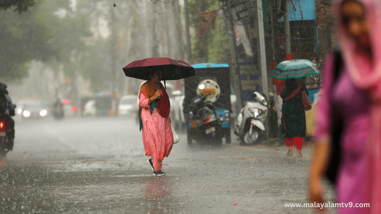 Kerala Rain Alert: സംസ്ഥാനത്ത് മഴ മുന്നറിയിപ്പിൽ മാറ്റം: 5 ജില്ലകളിൽ യെല്ലോ അലർട്ട്, ജാഗ്രത തുടരുക