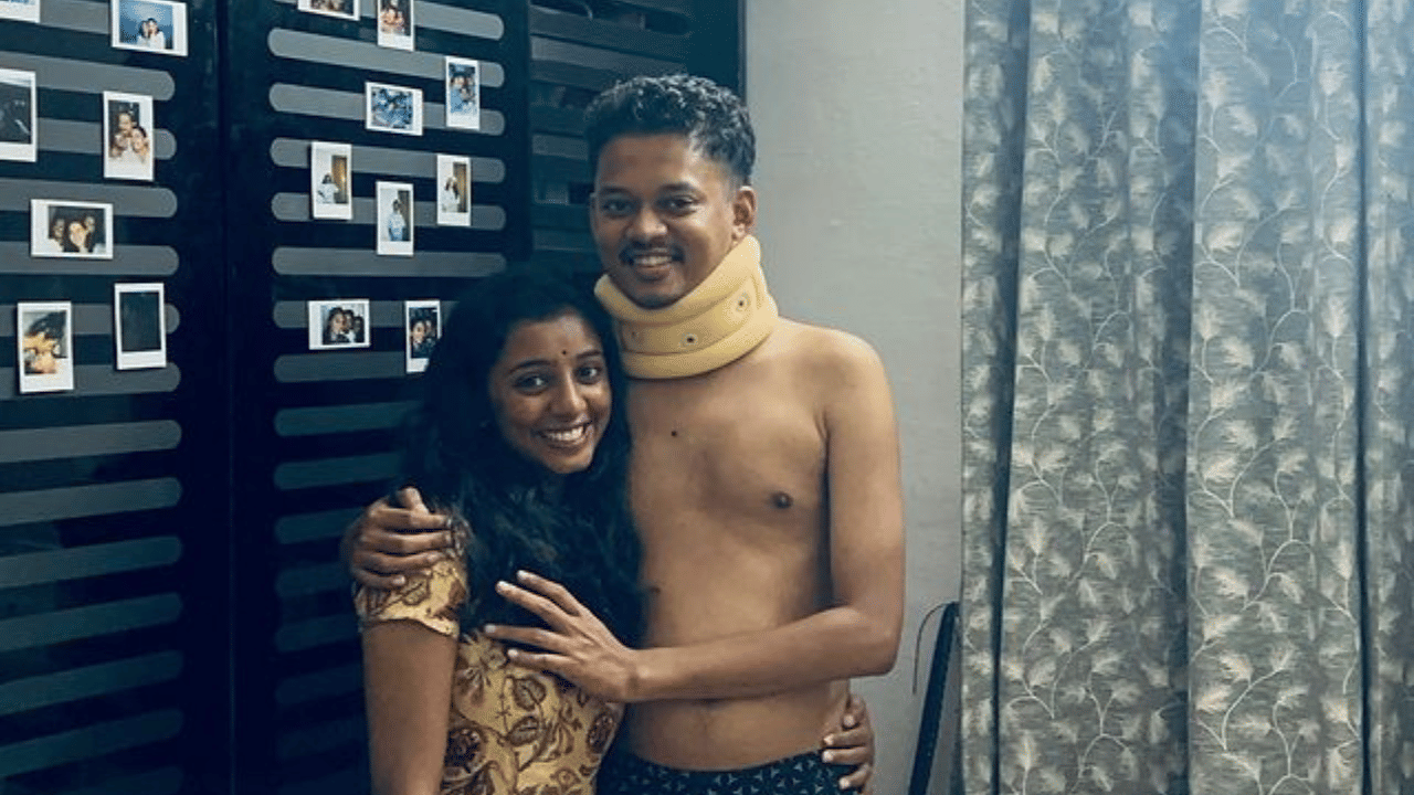 പ്രേമലു സിനിമയിലെ അമൽ ഡേവിസിനെ നമുക്ക് മറക്കാൻ പറ്റില്ല. ആ ചിത്രത്തിലൂടെ അത്രയേറെ പ്രേക്ഷക മനസ്സ് കീഴടക്കിയ നടനാണ് സംഗീത് പ്രതാപ്. എന്നാൽ വെറും നടൻ മാത്രമല്ല, മികച്ച ഒരു എഡിറ്റർ കൂടെയാണ് സംഗീത്. എന്നാൽ ഇക്കാര്യം ഭൂരിഭാഗം ആളുകളും തിരിച്ചറിഞ്ഞത് ഇത്തവണത്തെ സംസ്ഥാന പുരസ്‌കാരം പ്രഖ്യാപിച്ചതിന് പിന്നാലെയാണ്. (Image Credits: Instagram)