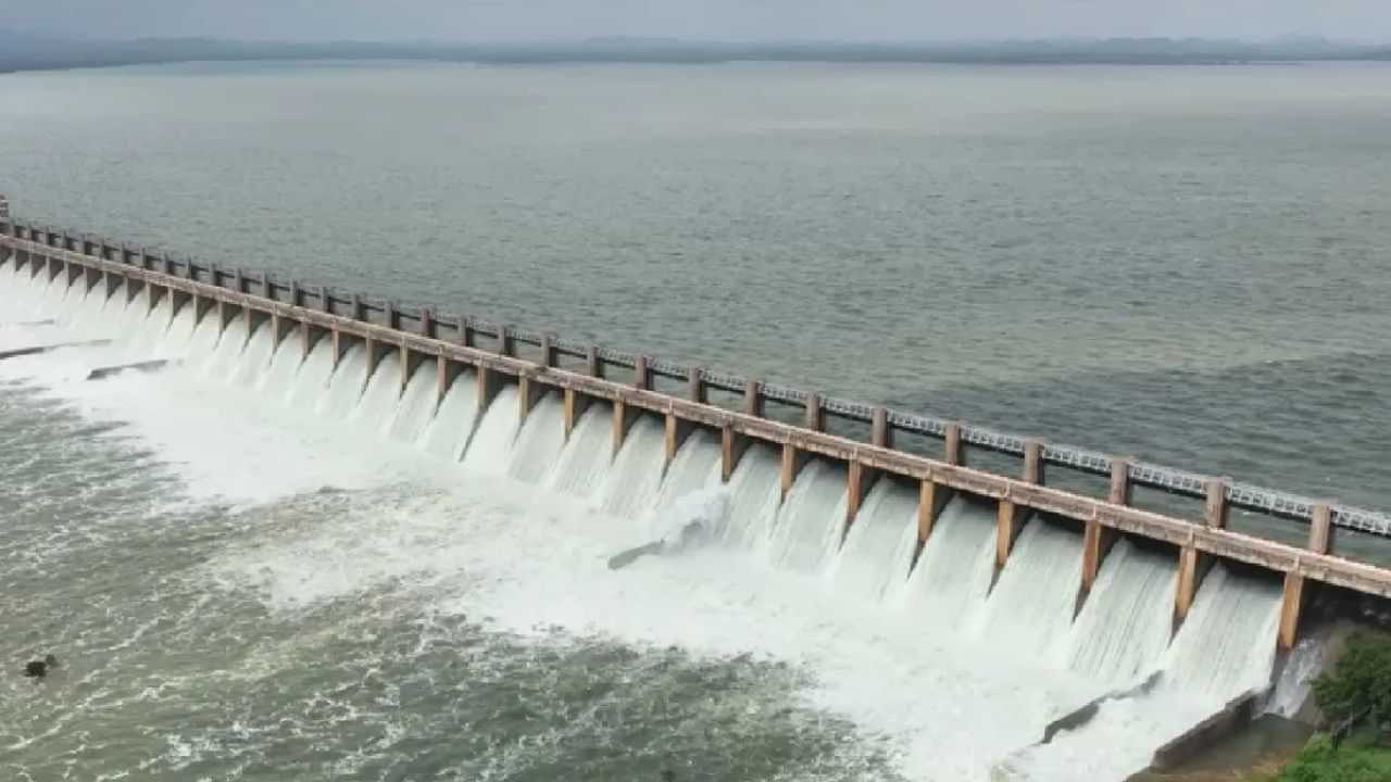 Tungabhadra Dam: തുംഗഭദ്ര ഡാമിന്റെ ഗേറ്റ് തകര്‍ന്നു; പ്രളയ മുന്നറിയിപ്പ്, അതീവ ജാഗ്രത