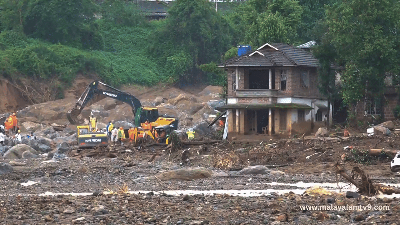 Wayanad Earthquake: ഭൂമി കുലുക്കമല്ല, ഭൂമിക്കടിയിലെ കല്ല് നീങ്ങിയതാവാം; ആശങ്കപ്പെടേണ്ട സാഹചര്യമില്ല