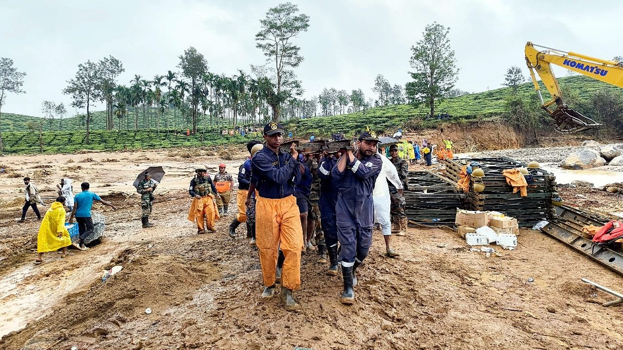 Wayanad Landslides: കാണാമറയത്തുള്ളത് 152 പേര്‍; 310 ഹെക്ടറില്‍ കൃഷിനാശം, സര്‍വ്വതും തകര്‍ത്ത ‘ഉള്ളുപൊട്ടല്‍’