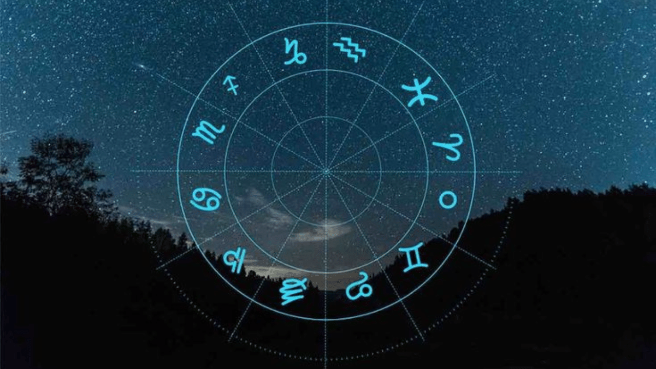 Today Horoscope : ഇവർ ഇരുചക്ര വാഹനങ്ങളിൽ യാത്ര ചെയ്യുമ്പോൾ സൂക്ഷിക്കുക; അറിയാം ഇന്നത്തെ രാശിഫലം Today Horoscope : ഇവർ ഇരുചക്ര വാഹനങ്ങളിൽ യാത്ര ചെയ്യുമ്പോൾ സൂക്ഷിക്കുക; അറിയാം ഇന്നത്തെ രാശിഫലം