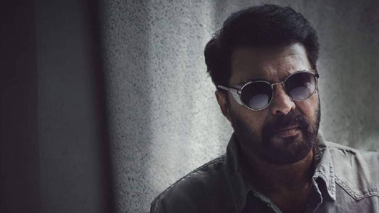 ചിത്രത്തിന്റ ടീസർ പുറത്ത് വന്നിരുന്നു. ആക്ഷൻ രംഗങ്ങൾ അടങ്ങുന്ന ടീസറിൽ സ്റ്റൈലിഷ് ലുക്കിലാണ് മമ്മൂട്ടി പ്രത്യക്ഷപ്പെടുന്നത്. തെന്നിന്ത്യൻ സംവിധായകൻ ഗൗതം വാസുദേവ മേനോനെയും ടീസറിൽ കാണാം. മമ്മൂട്ടിക്കൊപ്പം നിർണായക റോളിലാണ് ഗൗതം മേനോൻ ചിത്രത്തിലെന്നാണ് സൂചന. Instagram Image