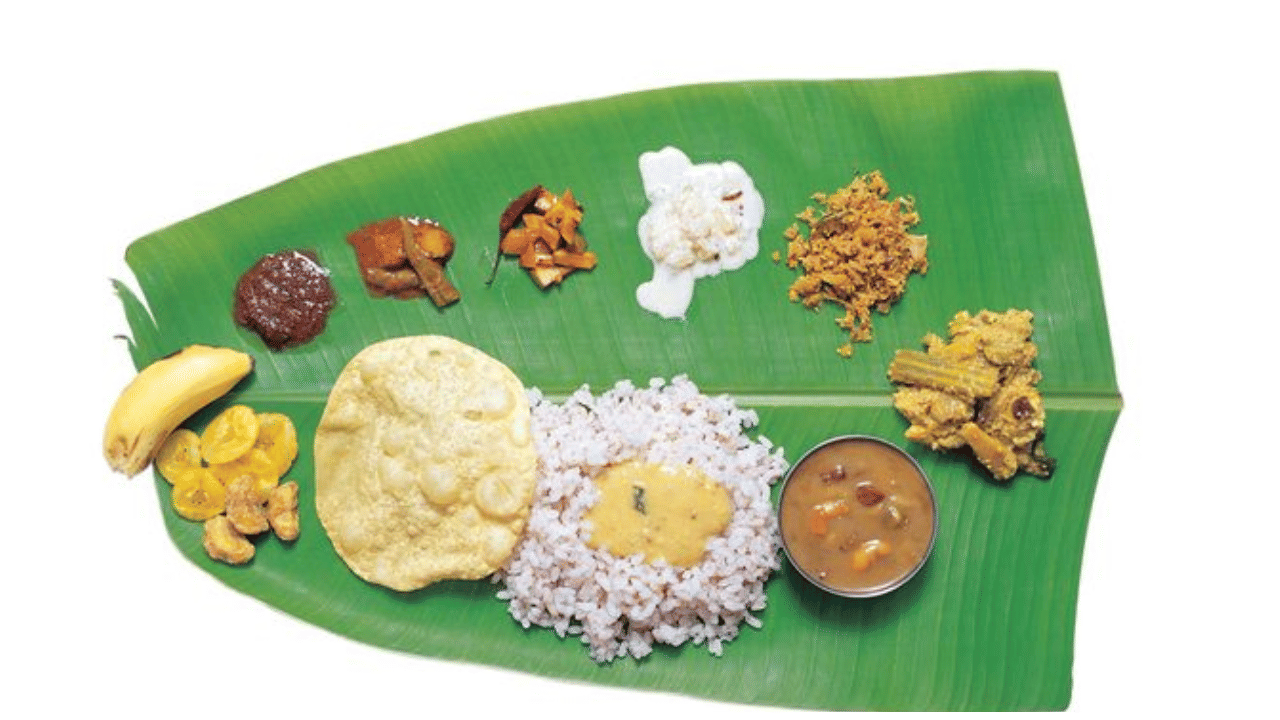 ഓണസദ്യയിലെ പ്രധാന തൊടുകറികളിൽ ഒന്നാണ് ഓലൻ. സദ്യയിലെ രുചി വ്യത്യാസം കൊണ്ട് പെട്ടെന്ന് തിരിച്ചറിയപ്പെടുന്ന കറിയും ഇതു തന്നെ - ഫോട്ടോ - social media