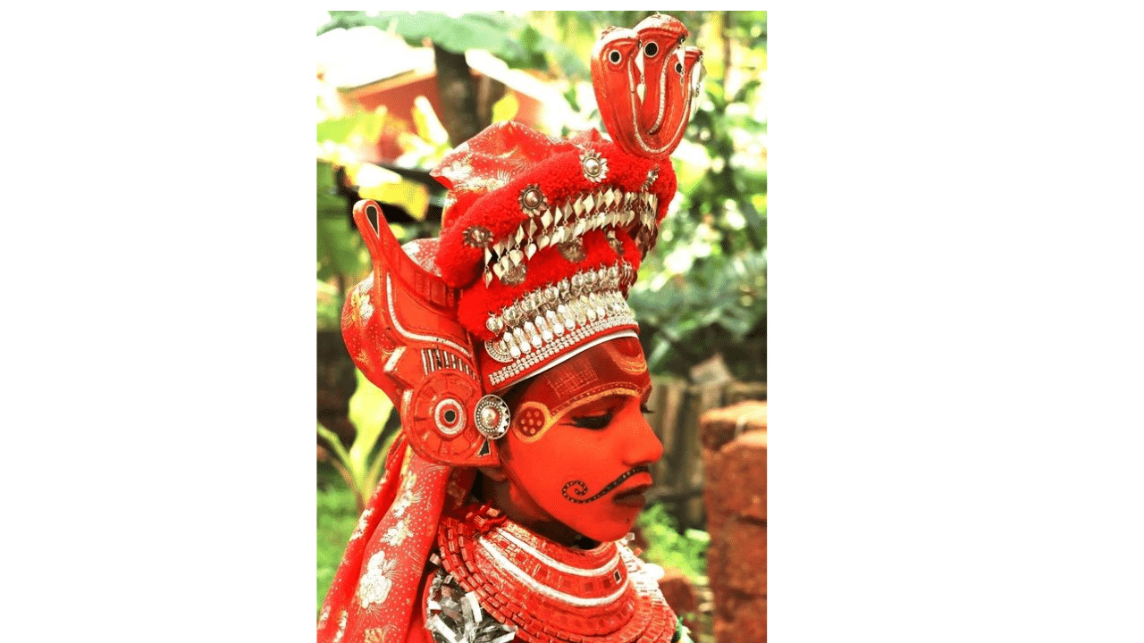 ആറു മുതൽ പതിനാലു വരെ പ്രായമുള്ള ആൺകുട്ടികളാണ് ഓണത്താര് കെട്ടുന്നത്. -ഫോട്ടോ - SOCIAL MEDIA