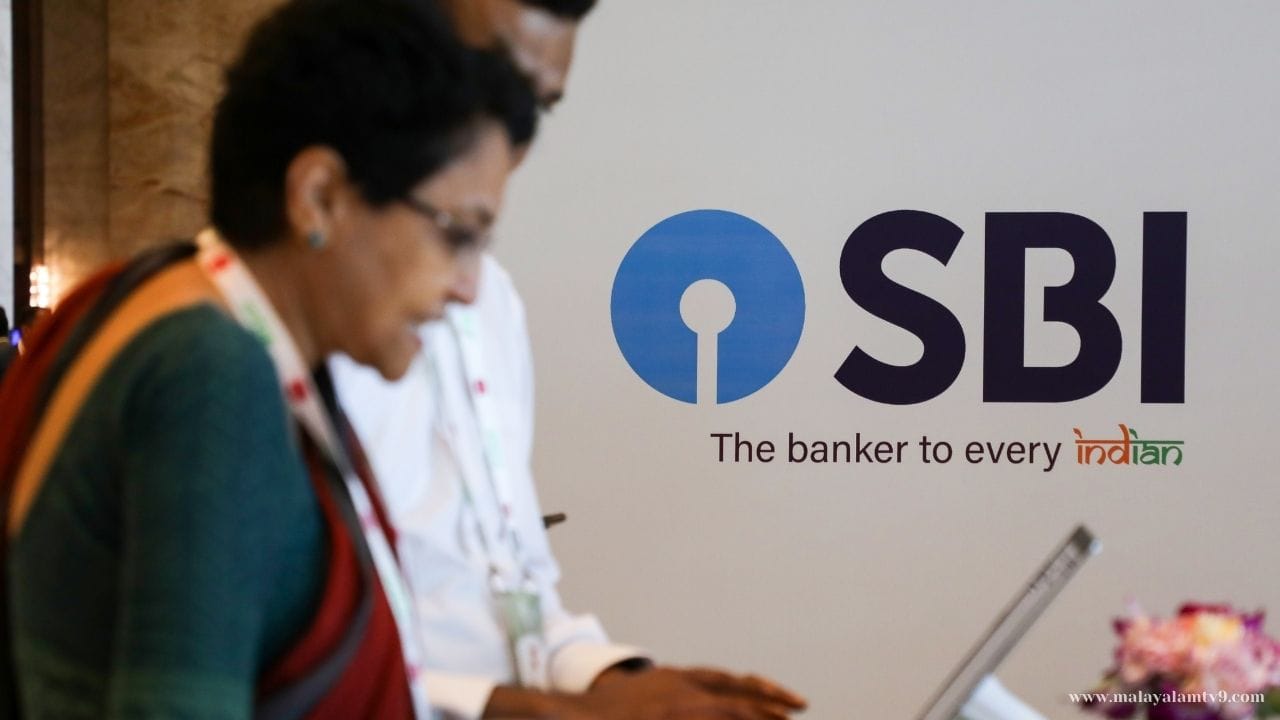 സ്റ്റേറ്റ് ബാങ്ക് ഓഫ് ഇന്ത്യയിൽ സ്പെഷ്യലിസ്റ്റ് കേഡർ ഓഫീസറുടെ കീഴിൽ വിവിധ ഗ്രേഡുകളിലെ ഒഴിവുകളിൽ അപേക്ഷ ക്ഷണിച്ചു. ഡെപ്യൂട്ടി മാനേജർ (സിസ്റ്റം), അസിസ്റ്റൻ്റ് മാനേജർ (സിസ്റ്റം) തസ്തികകളിലേക്കാണ് ഒഴിവുകൾ.