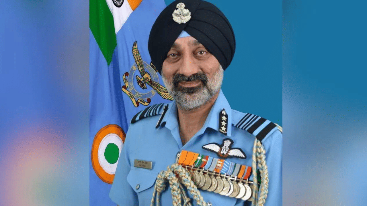 Air Marshal Amarpreet Singh: എയർ മാർഷൽ അമർപ്രീത് സിങ് വ്യോമസേനാ മേധാവിയായി നിയമിച്ചു Air Marshal Amarpreet Singh: എയർ മാർഷൽ അമർപ്രീത് സിങ് വ്യോമസേനാ മേധാവിയായി നിയമിച്ചു
