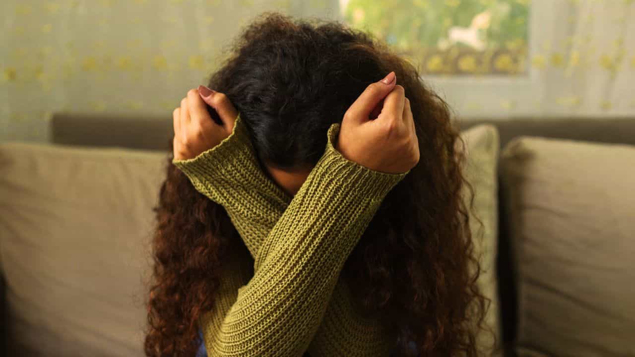 Assault Case: മദ്യലഹരിയിൽ പിറകിലൂടെ കയറിപ്പിടിച്ചു; സീരിയൽ പ്രൊഡക്ഷൻ എക്സിക്യുട്ടീവിനെതിരെ പരാതി