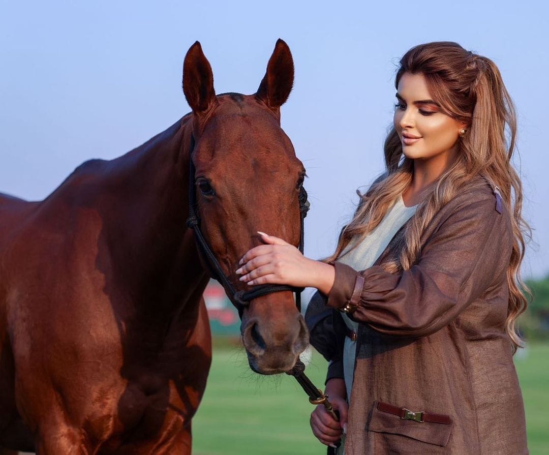 ഷെയ്ഖ മഹ്റ തന്റെ ഭർത്താവിനെ ഇൻസ്റ്റാഗ്രാമില്ലൂടെ പരസ്യമായി വേർപെടുത്തി ആഴ്ചകള്‍ക്ക് ശേഷമാണ് പുതിയ സംരംഭവുമായി രം​ഗത്ത് എത്തുന്നത്.(Image credits: instagram)