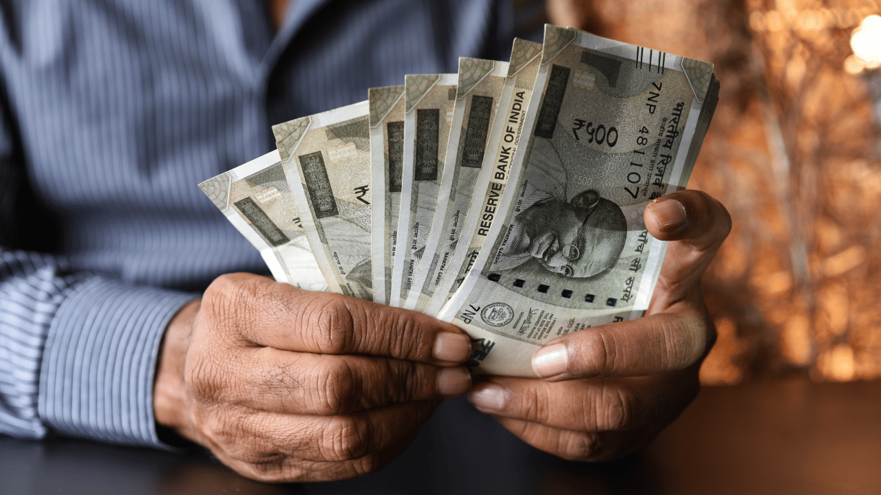 Exim Bank Vacany: എക്സിം ബാങ്കിൽ 50-ഓളം ഒഴിവുകൾ; ശമ്പളം 85,920 രൂപ, എങ്ങനെ അപേക്ഷിക്കാം? Exim Bank Vacany: എക്സിം ബാങ്കിൽ 50-ഓളം ഒഴിവുകൾ; ശമ്പളം 85,920 രൂപ, എങ്ങനെ അപേക്ഷിക്കാം?