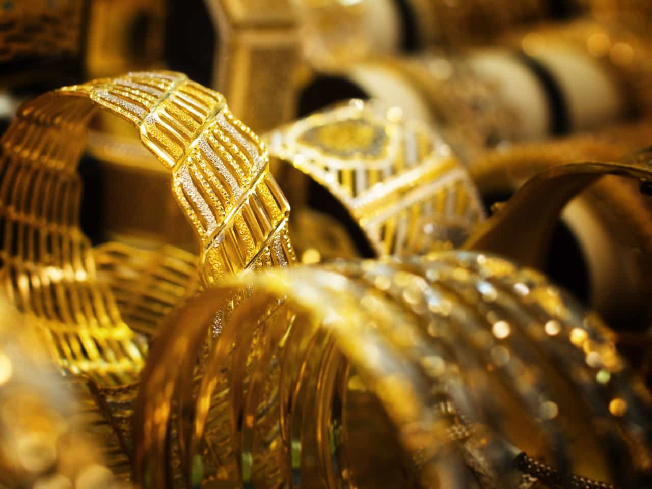Kerala Gold rate: അങ്ങോട്ടുമില്ല ഇങ്ങോട്ടുമില്ല, മാറാതെ പൊന്നുവില Kerala Gold rate: അങ്ങോട്ടുമില്ല ഇങ്ങോട്ടുമില്ല, മാറാതെ പൊന്നുവില